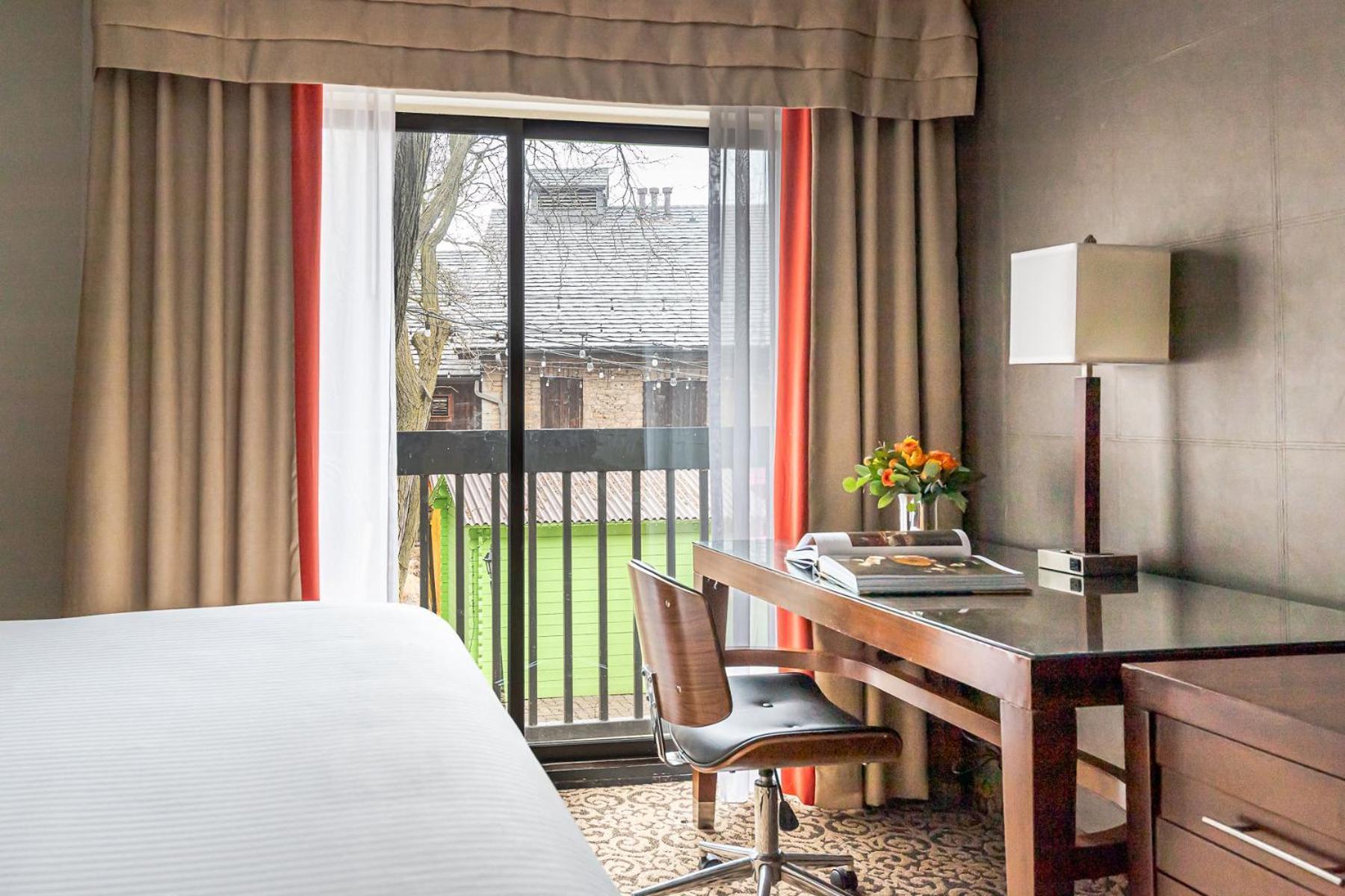 Old Stone Inn Boutique Hotel Niagara Falls Exterior photo
